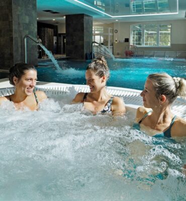 wellness bazén kúpele Červený Kláštor